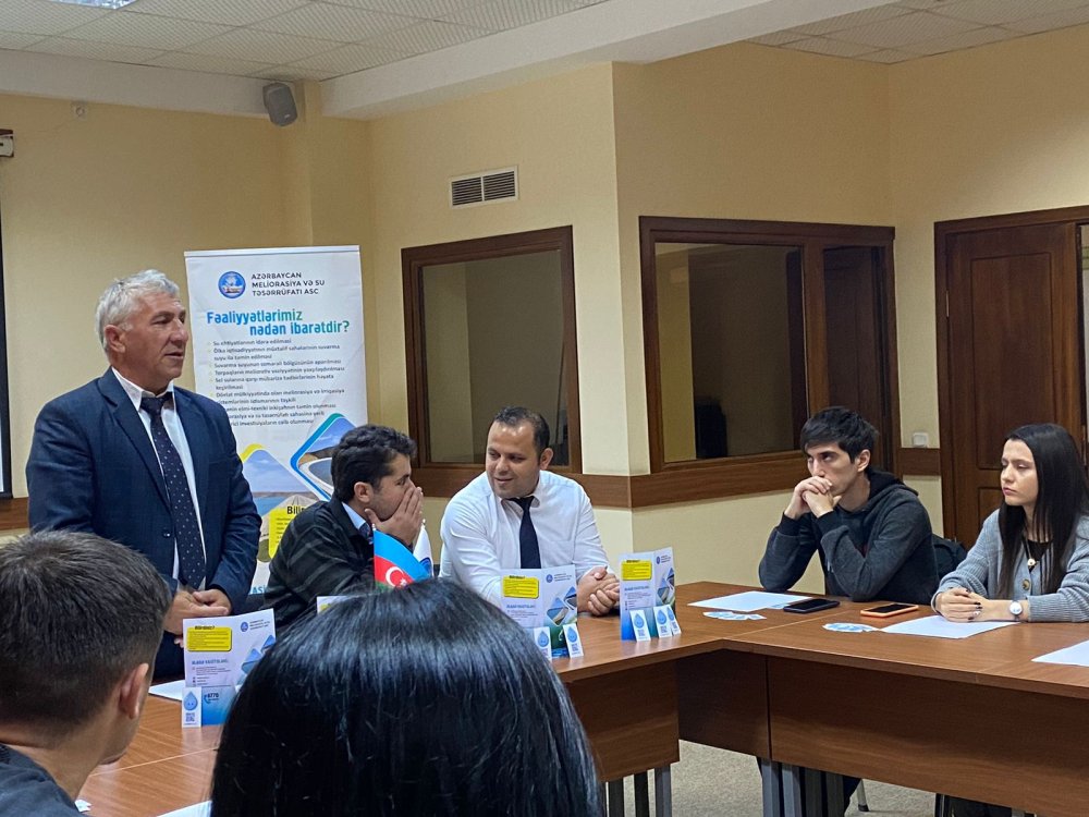 "ST ve MKS" fakultesinde seminar kecirilmisdir