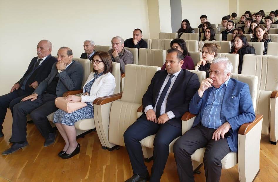 AzMIU-nun "Muhendis sistemleri ve qurgularinin tikintisi" kafedrasinda seminar kecirilmisdir