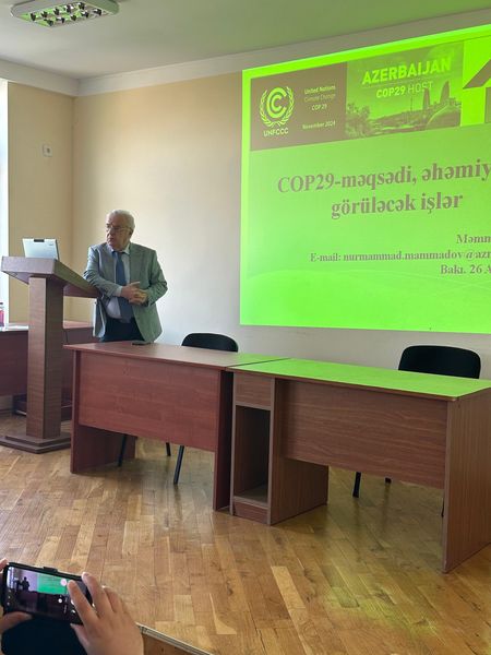 AzMIU-nun &ldquo;Muhendis sistemleri ve qurgularinin tikintisi&rdquo; kafedrasinin teskilatciligi ile &ldquo;COP-29 &ndash; meqsedi, ehemiyyeti, gorulecek isler&rdquo; adli seminar kecirilmisdir